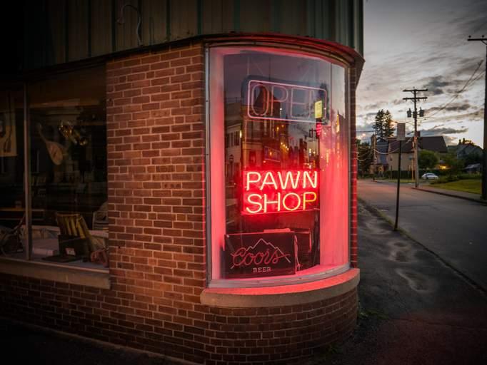the front of a pawn shop